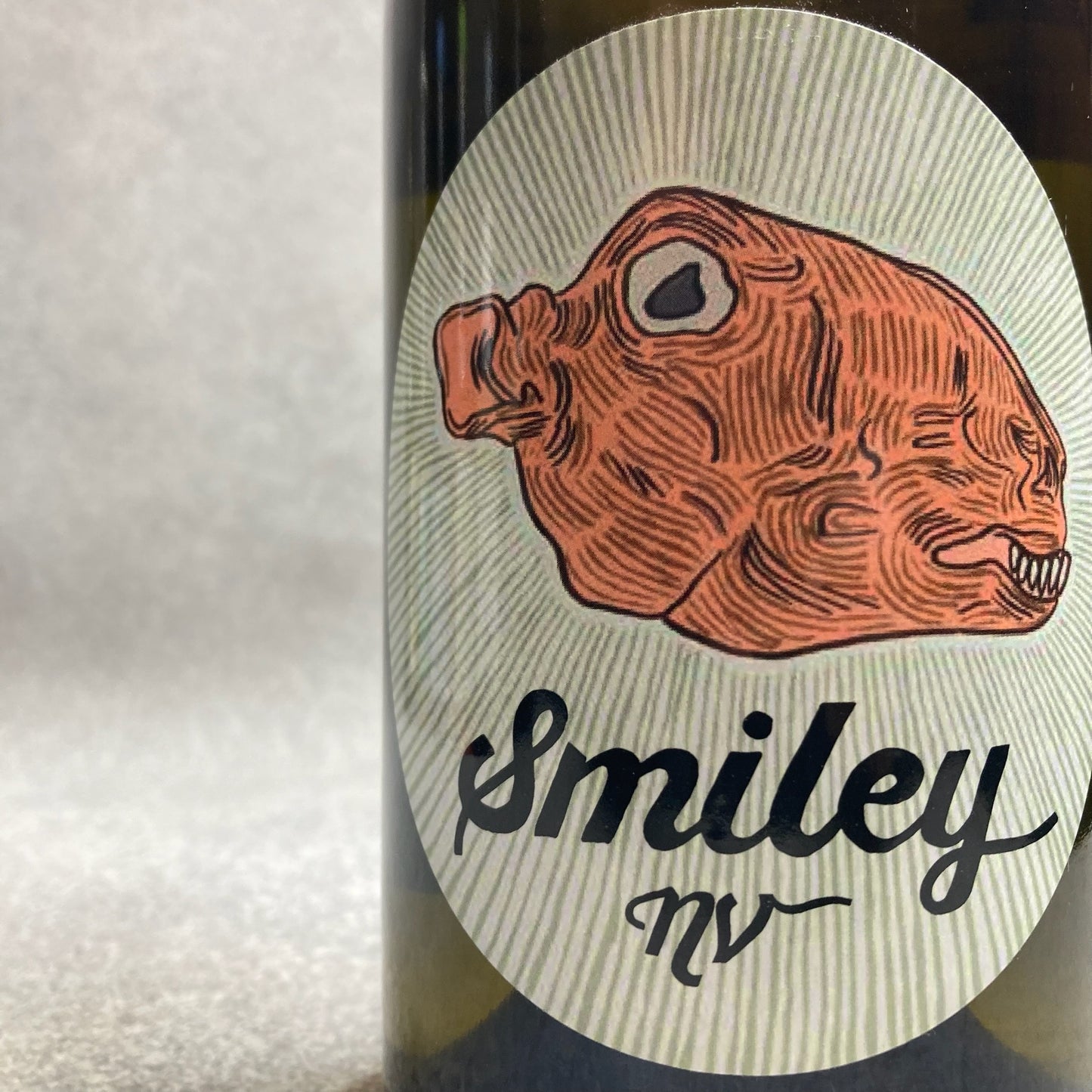 スマイリー・ホワイト V6 NV / テラキュラ