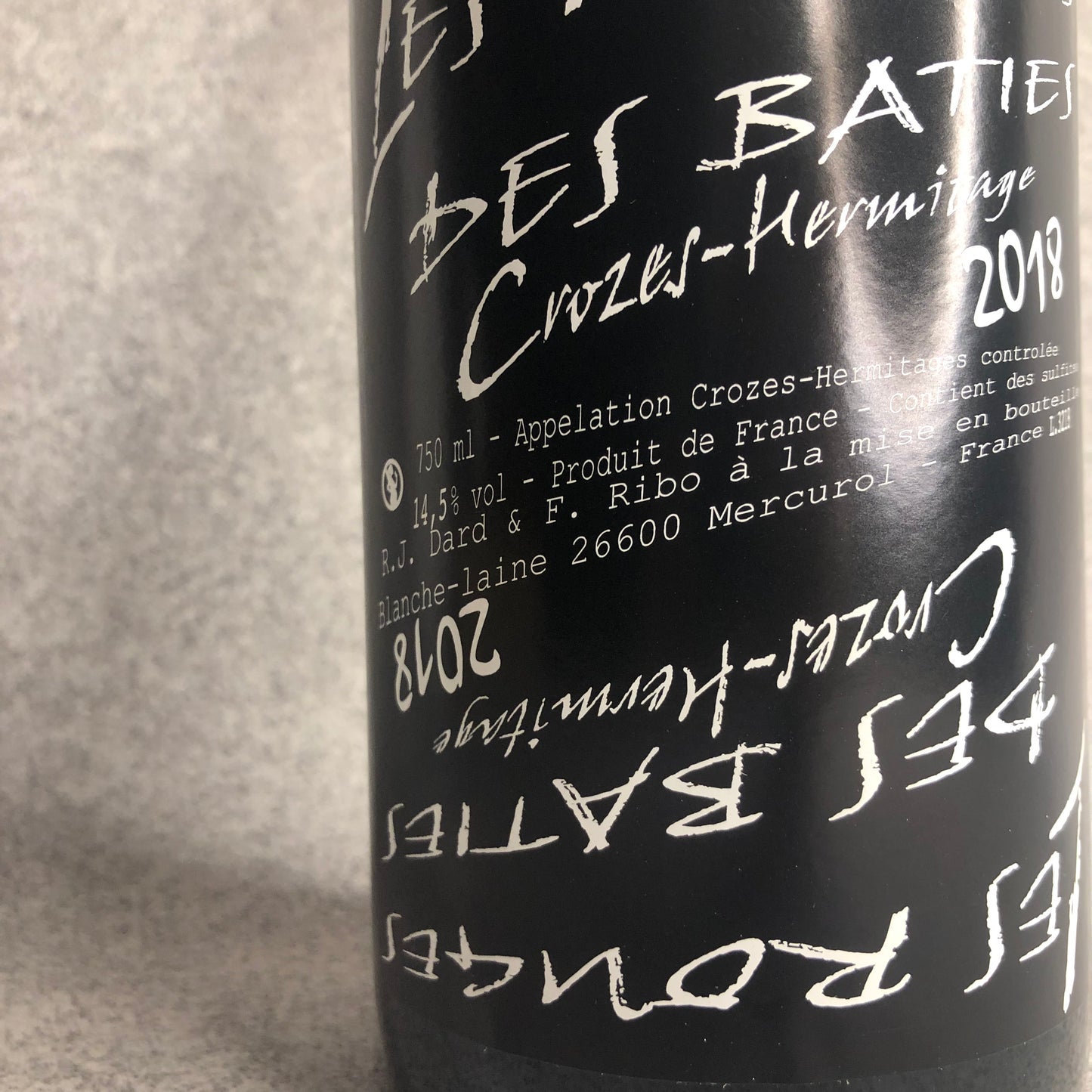 クローズ・エルミタージュ・ルージュ・レ・バティ 2018 / ダール・エ・リボ